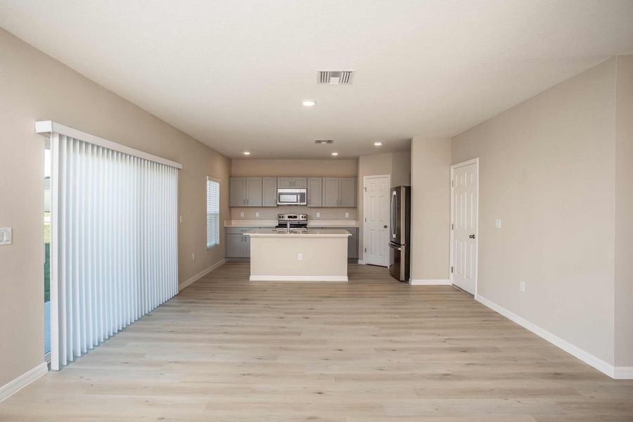 Spacious, unfurnished interior of a new home in Lawson Dunes, Haines City (Image 18). Spacious, unfurnished interior of a new home in Lawson Dunes, Haines City (Image 18).