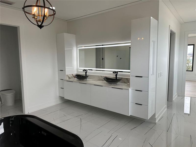 Furnished interior view inside a new home in , St. Petersburg (Image 38).