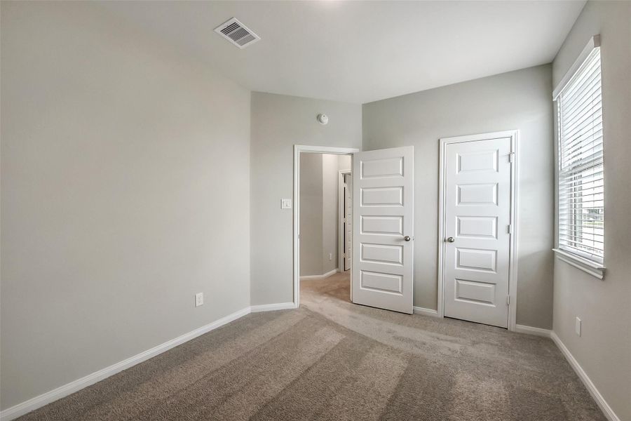 Image 26 of a home in Anderson Lakes.