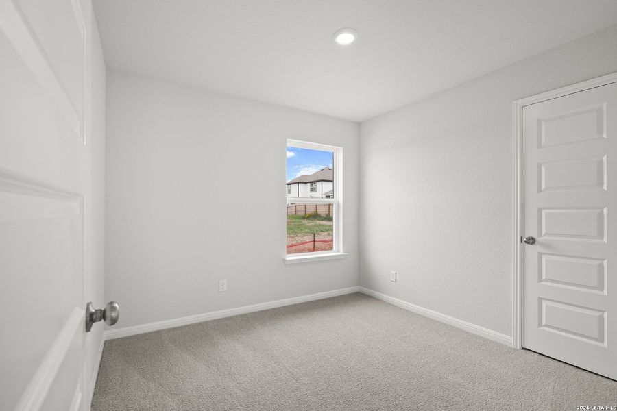 Spacious, unfurnished interior of a new home in Applewhite Meadows, San Antonio (Image 13).