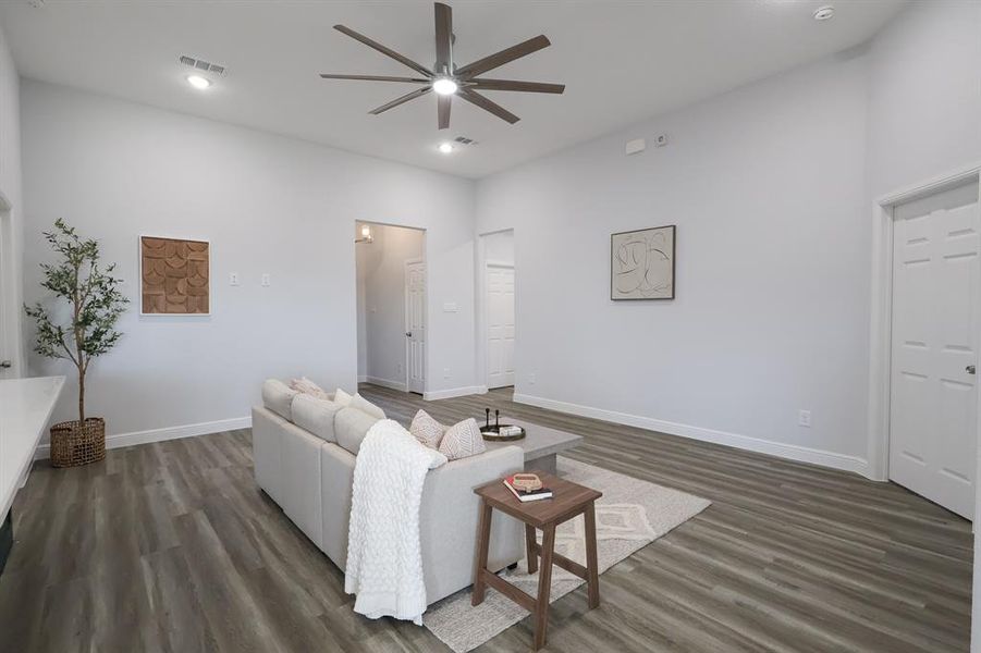 Furnished interior view inside a new home in , Weatherford (Image 25). Furnished interior view inside a new home in , Weatherford (Image 25).