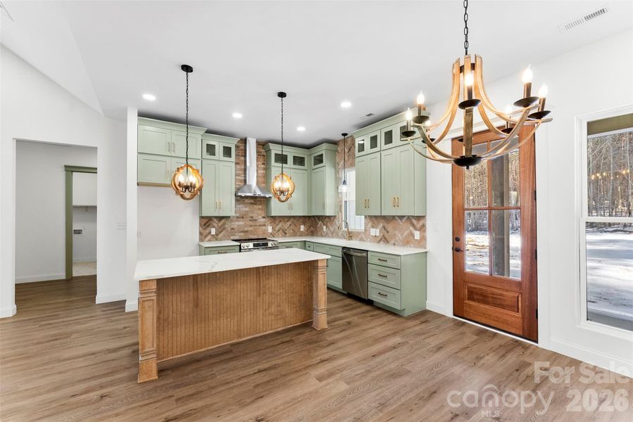 Furnished interior view inside a new home in , Kings Mountain (Image 11).