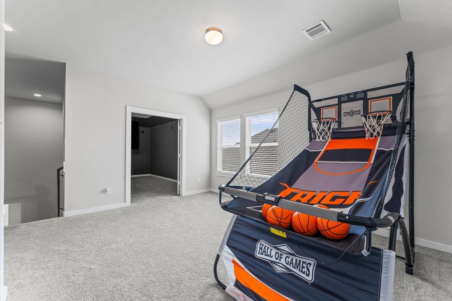 Image 33 of a home in Sunterra. Image 33 of a home in Sunterra.