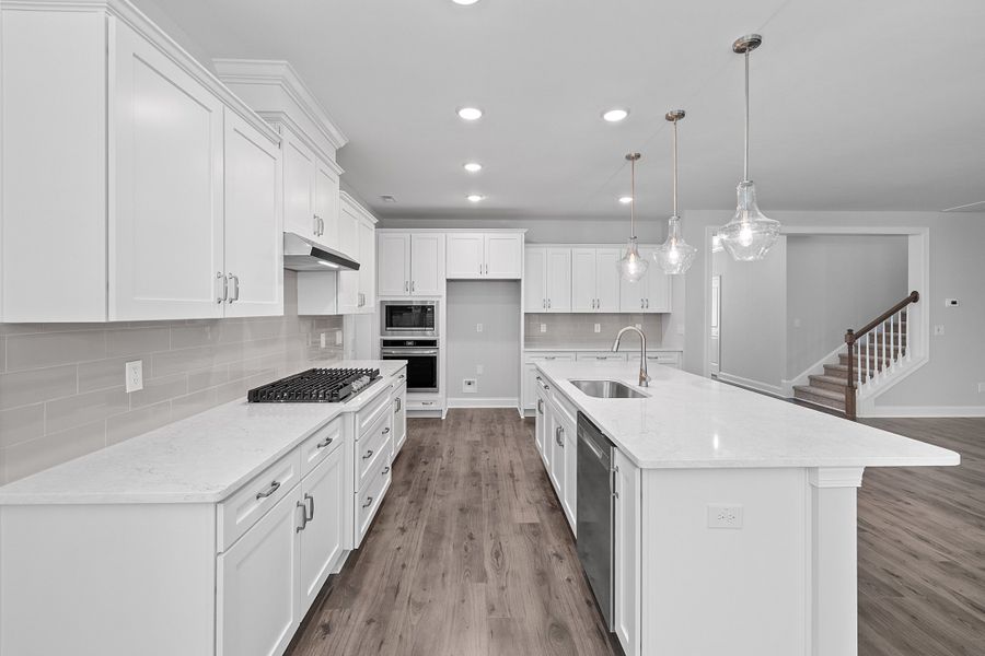 Representative furnished interior of a home built from the The Hampton by RobuckHomes in Kennebec Crossing, Angier (Image 84). Representative furnished interior of a home built from the The Hampton by RobuckHomes in Kennebec Crossing, Angier (Image 84).
