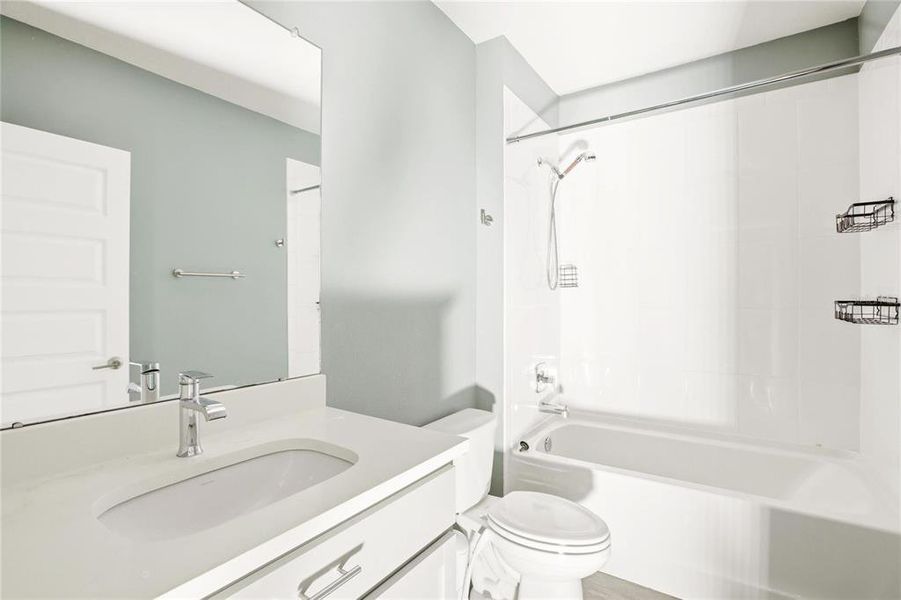 Furnished interior view inside a new home in , Bradenton (Image 7).