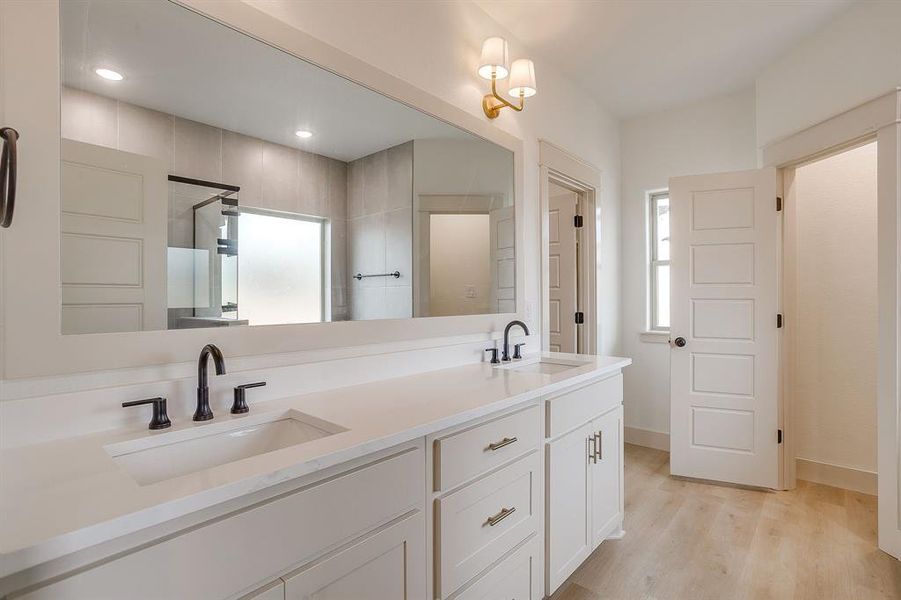 Furnished interior view inside a new home in , Millsap (Image 8).