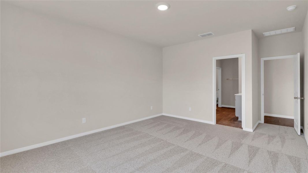 Spacious, unfurnished interior of a new home in Carillon, Manor (Image 22).