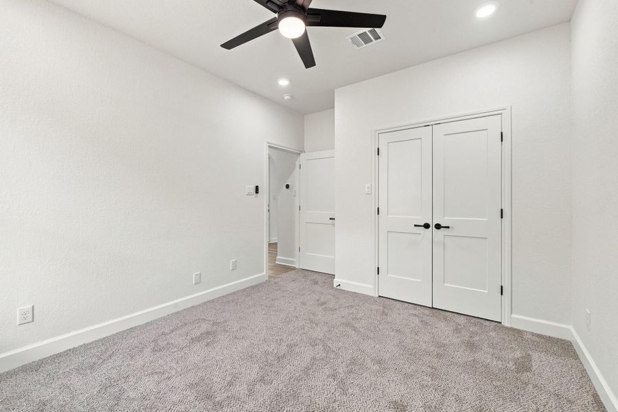 Spacious, unfurnished interior of a new home in , Bryan (Image 13).