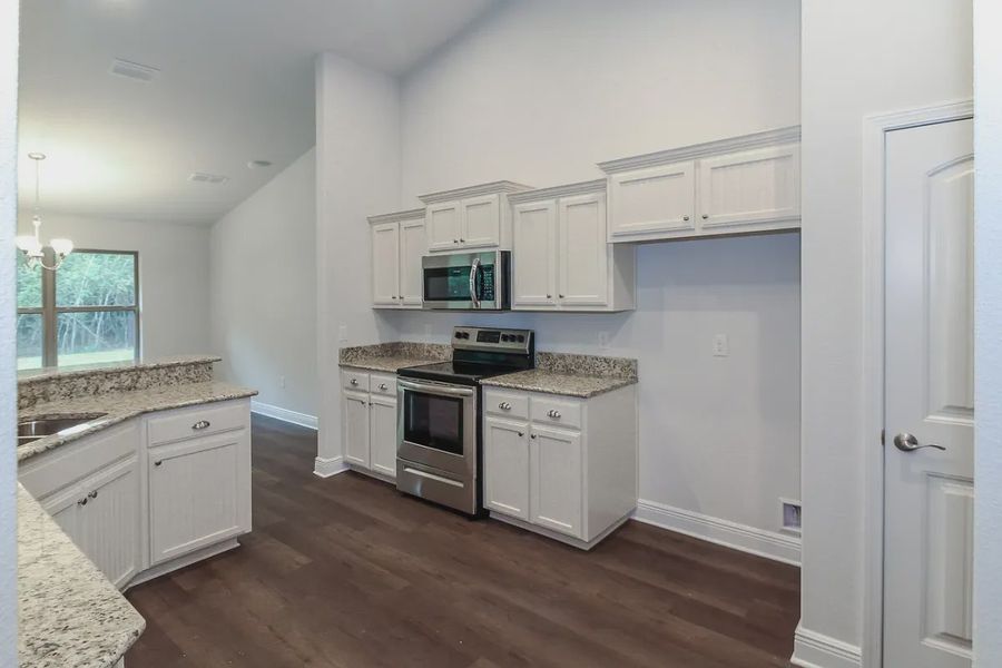 Furnished interior view inside a new home in Ashton View, Crestview (Image 5).