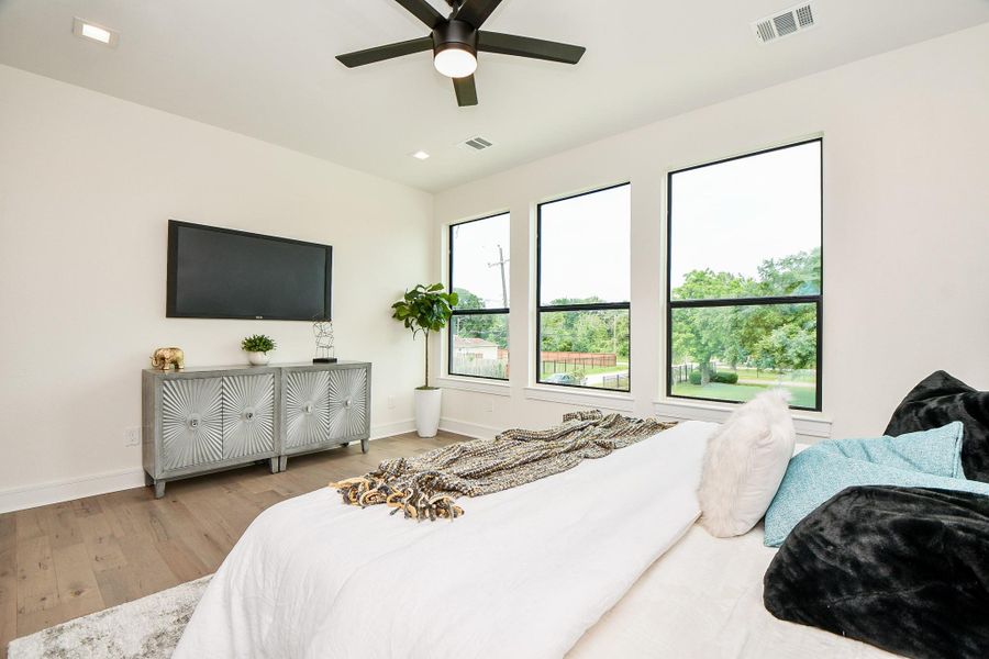 Furnished interior view inside a new home in , Houston (Image 7).