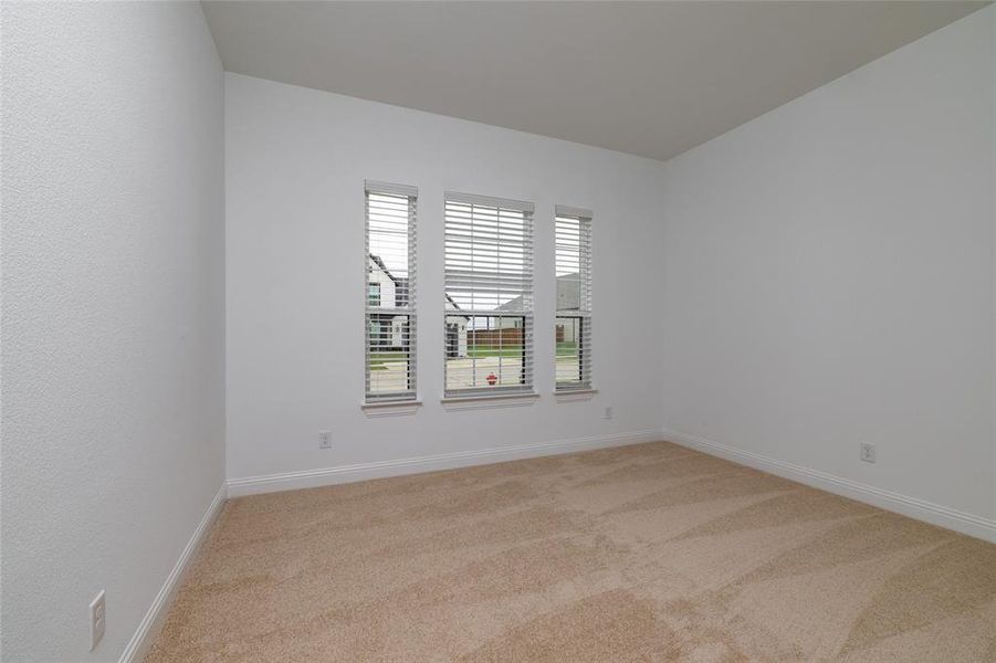 Spacious, unfurnished interior of a new home in , Haslet (Image 28).