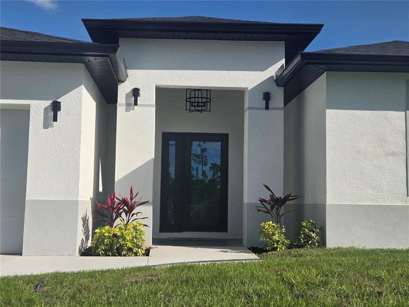 Exterior details and patio area of a home in , North Port (Image 2). Exterior details and patio area of a home in , North Port (Image 2).