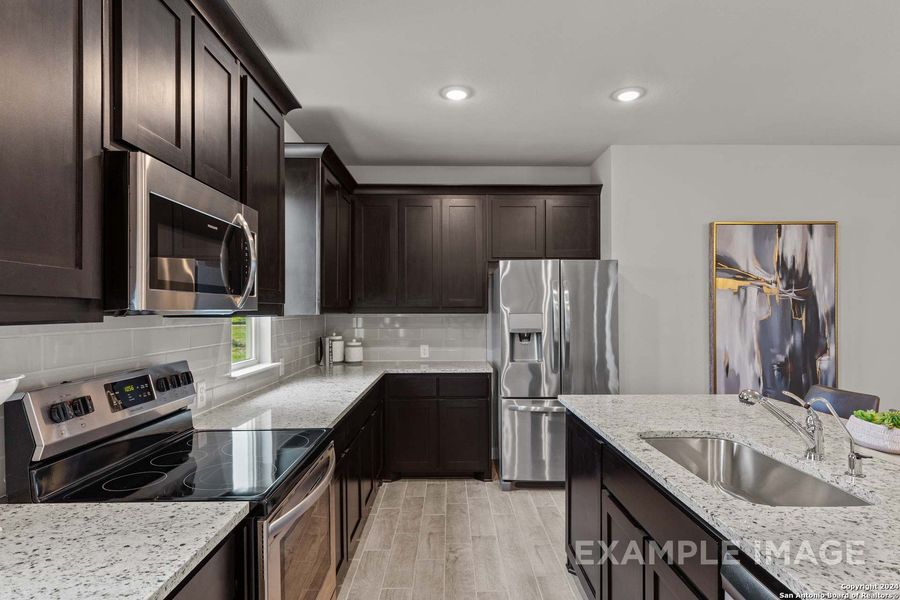 Furnished interior view inside a new home in Hannah Heights, Seguin (Image 43).