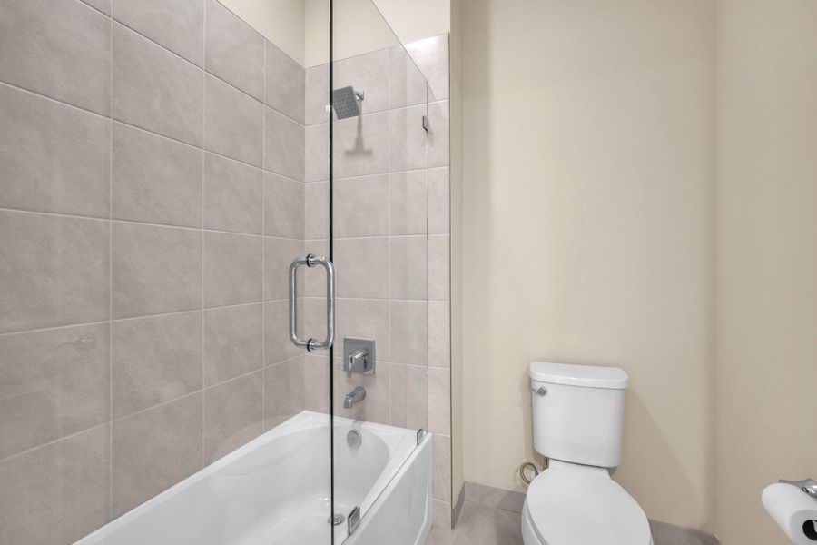 Furnished interior view inside a new home in , Ave Maria (Image 7).