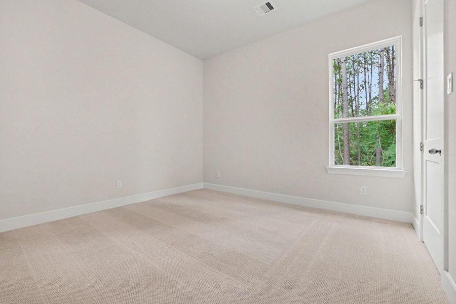 Spacious, unfurnished interior of a new home in Rose Hill Estates, Willis (Image 29).