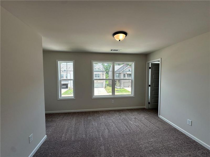 Spacious, unfurnished interior of a new home in Kentmere, Auburn (Image 25). Spacious, unfurnished interior of a new home in Kentmere, Auburn (Image 25).