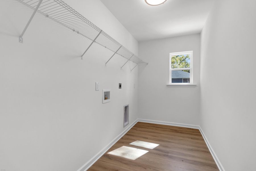 Spacious, unfurnished interior of a new home in , Hanahan (Image 42). Spacious, unfurnished interior of a new home in , Hanahan (Image 42).