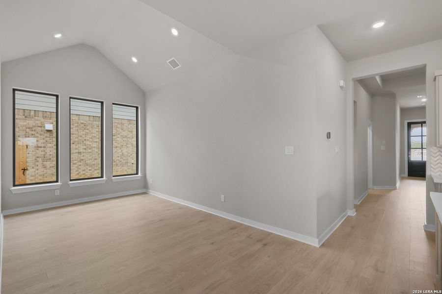Spacious, unfurnished interior of a new home in Nopal Valley, San Antonio (Image 29). Spacious, unfurnished interior of a new home in Nopal Valley, San Antonio (Image 29).