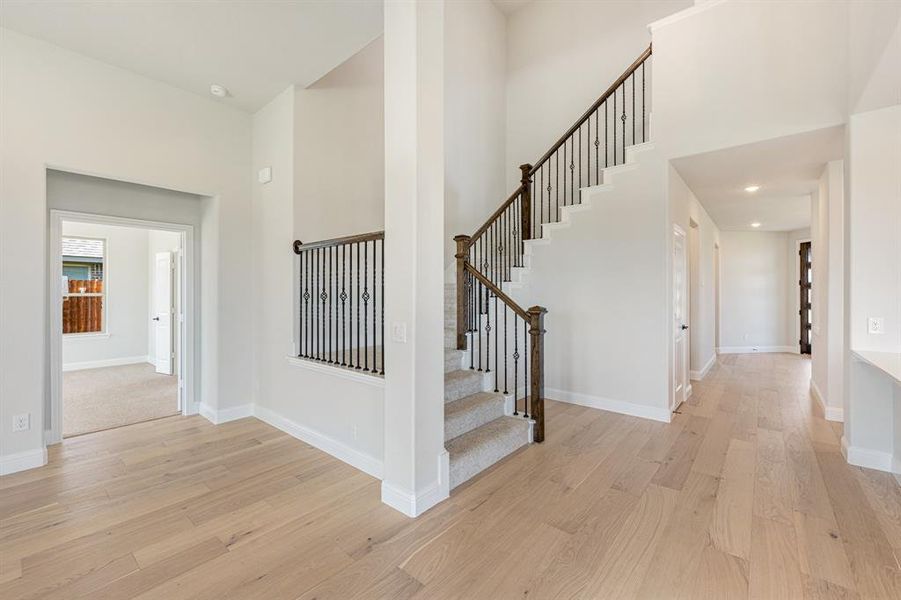 Spacious, unfurnished interior of a new home in Hunters Ridge, Crowley (Image 29).