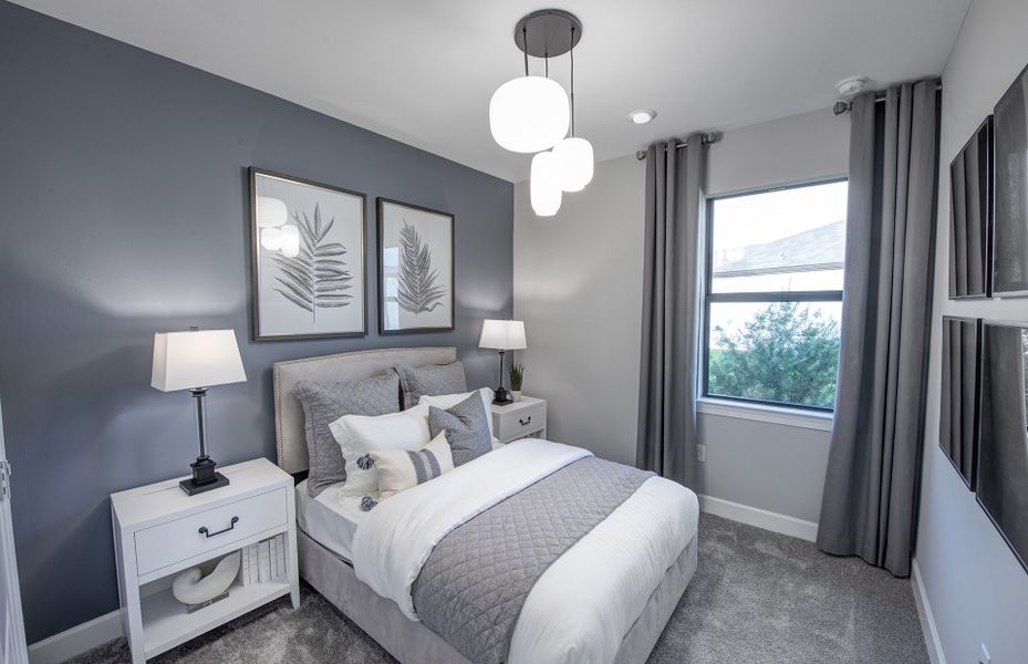 Representative furnished interior of a home built from the Contour by Del Webb in Del Webb Sunbridge, St. Cloud (Image 37).