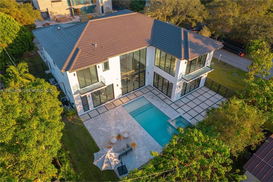 Exterior details and patio area of a home in , Pinecrest (Image 32).