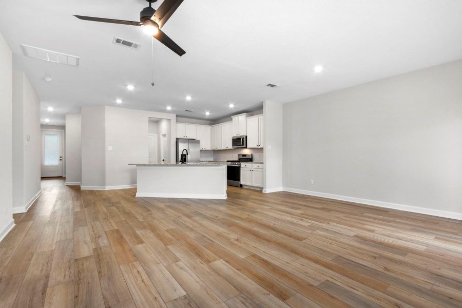 Spacious, unfurnished interior of a new home in Emberly, Beasley (Image 10).