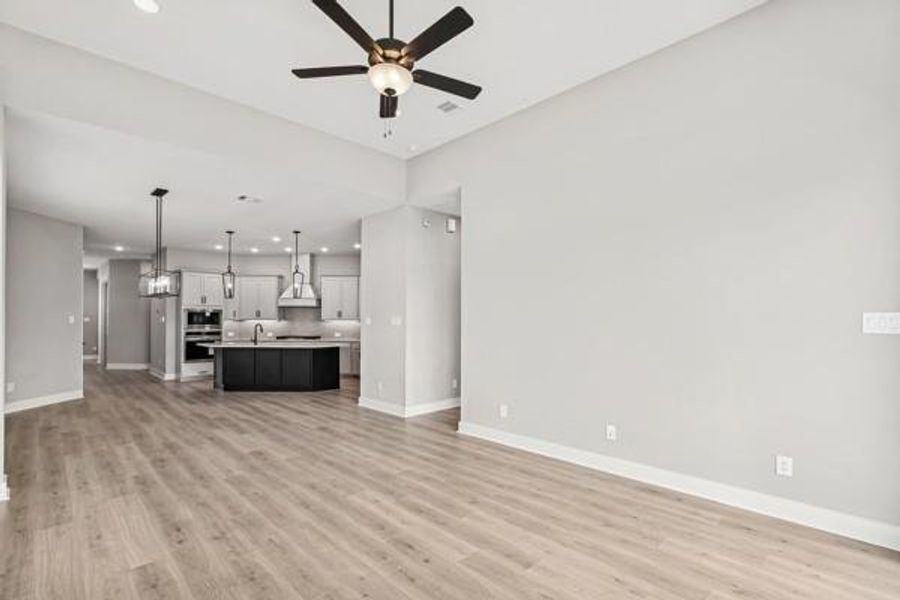 Spacious, unfurnished interior of a new home in The Highlands - Grove Collection, Porter (Image 12). Spacious, unfurnished interior of a new home in The Highlands - Grove Collection, Porter (Image 12).