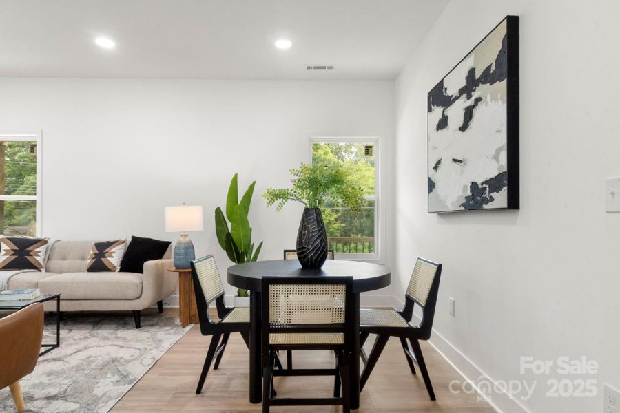 Furnished interior view inside a new home in , Dallas (Image 28). Furnished interior view inside a new home in , Dallas (Image 28).