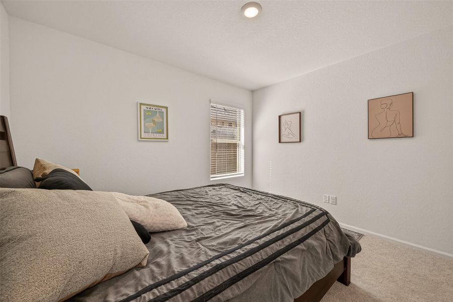 Furnished interior view inside a new home in , Baytown (Image 16).