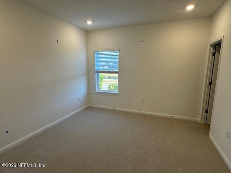 Spacious, unfurnished interior of a new home in Brook Forest, St. Augustine (Image 21).
