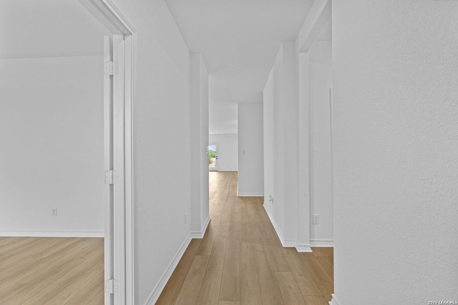 Spacious, unfurnished interior of a new home in Nopal Valley, San Antonio (Image 15). Spacious, unfurnished interior of a new home in Nopal Valley, San Antonio (Image 15).