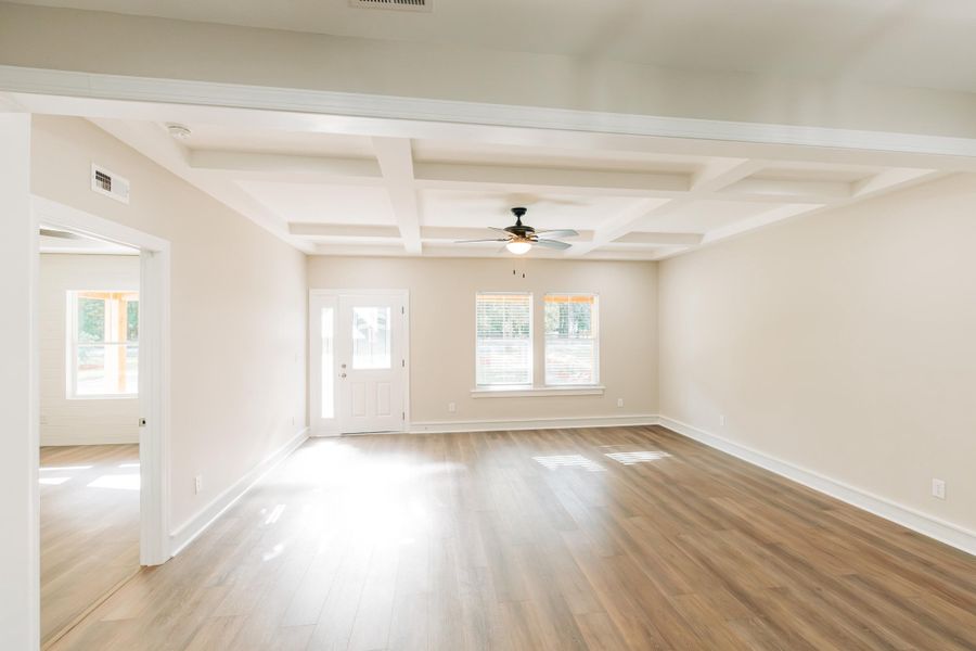 Spacious, unfurnished interior of a new home in , Walterboro (Image 26).