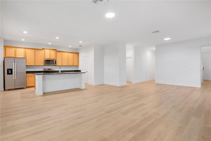Spacious, unfurnished interior of a new home in , Clermont (Image 26). Spacious, unfurnished interior of a new home in , Clermont (Image 26).