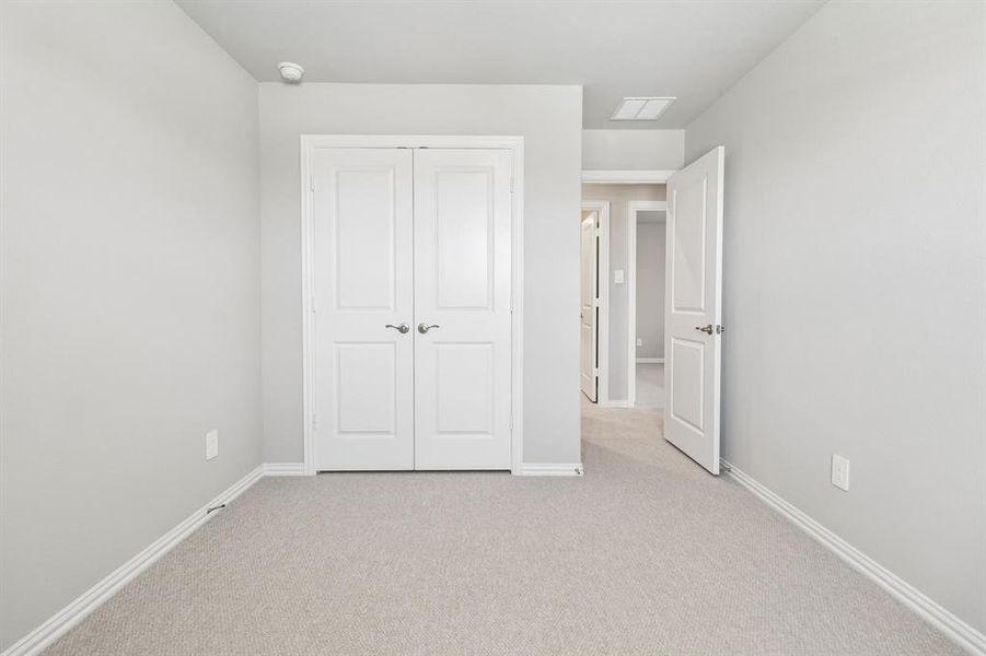 Spacious, unfurnished interior of a new home in Eastridge - Signature Series, Princeton (Image 28). Spacious, unfurnished interior of a new home in Eastridge - Signature Series, Princeton (Image 28).