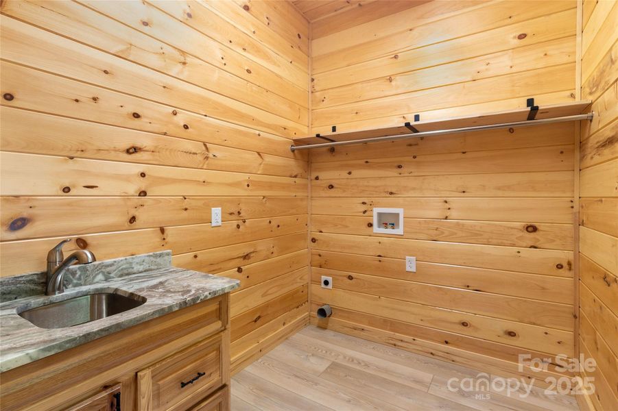 Image 24 of a home in .