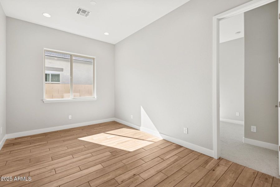 Homesite47-014 Homesite47-014