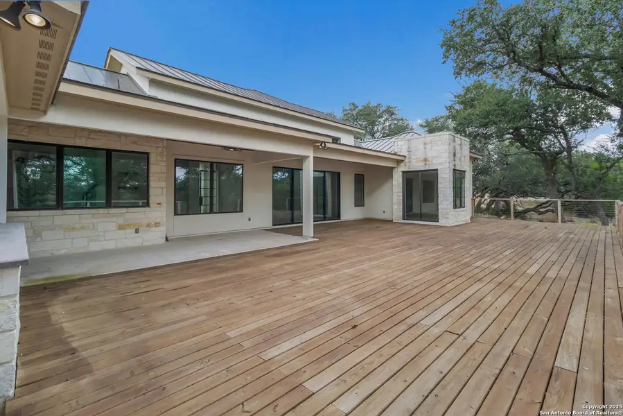 Image 38 of a home in . Image 38 of a home in .