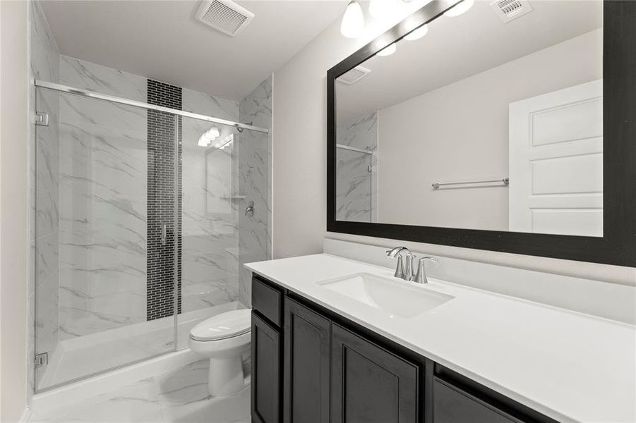 12_1064 Happy Holly 12_1064 Happy Holly