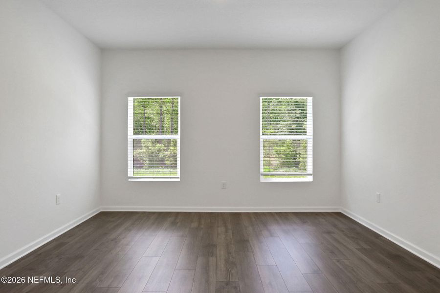 Spacious, unfurnished interior of a new home in Amberly, Green Cove Springs (Image 28).