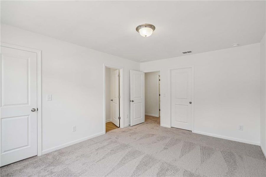 Spacious, unfurnished interior of a new home in , Locust Grove (Image 26).