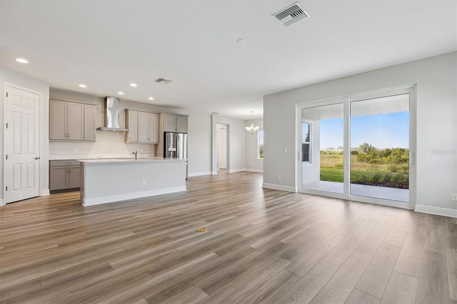 Spacious, unfurnished interior of a new home in Mirada, San Antonio (Image 32).