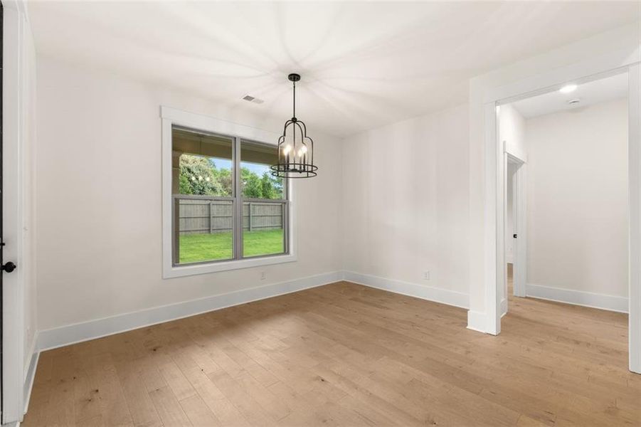 Spacious, unfurnished interior of a new home in Soleil Summit Chase, Snellville (Image 51).