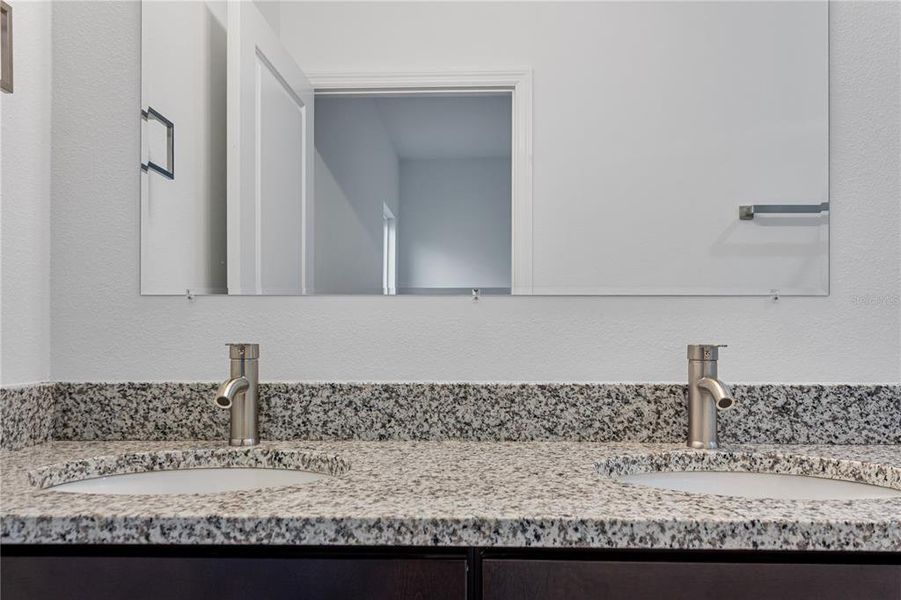 Close-up of interior finishes inside a home in , Citrus Springs (Image 8).