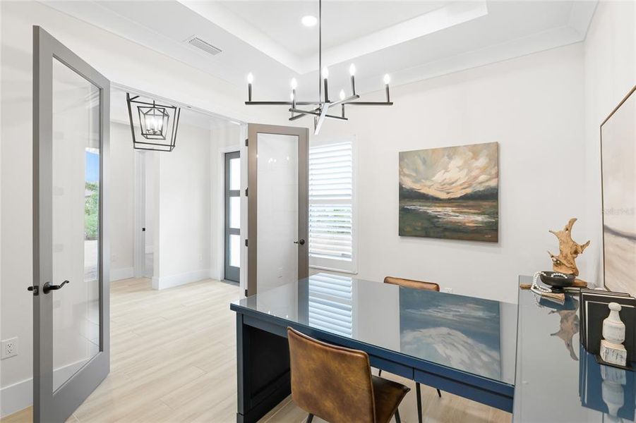 Furnished interior view inside a new home in , Sarasota (Image 39).