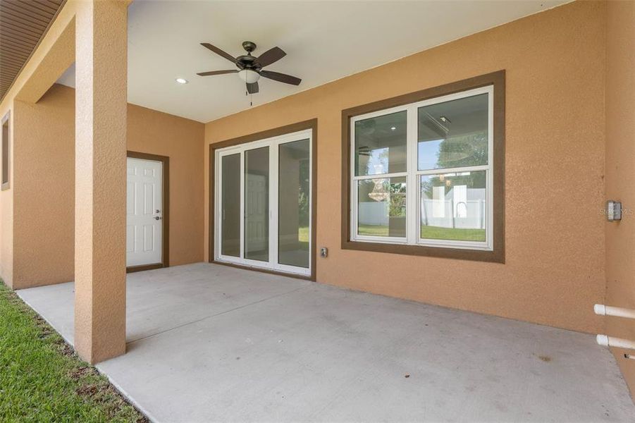 Exterior details and patio area of a home in , Palm Coast (Image 31).