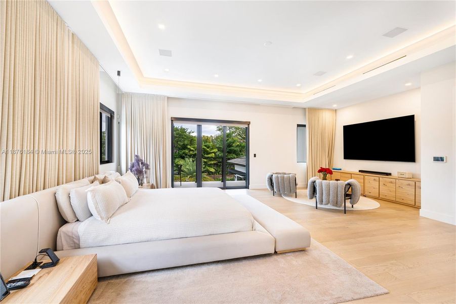 Furnished interior view inside a new home in , Pinecrest (Image 37). Furnished interior view inside a new home in , Pinecrest (Image 37).