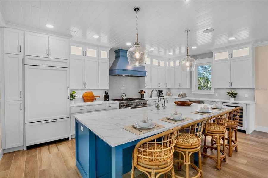 Furnished interior view inside a new home in , Sarasota (Image 55).