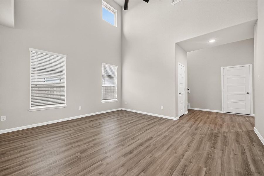 Spacious, unfurnished interior of a new home in La Segarra, Brookshire (Image 29). Spacious, unfurnished interior of a new home in La Segarra, Brookshire (Image 29).