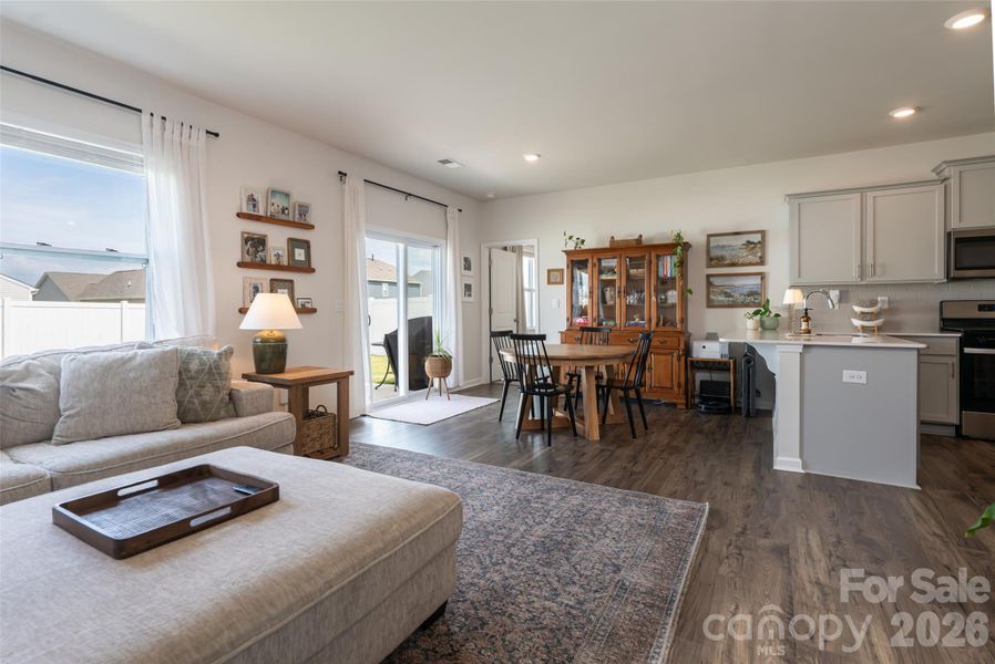 Open Floor Plan Open Floor Plan