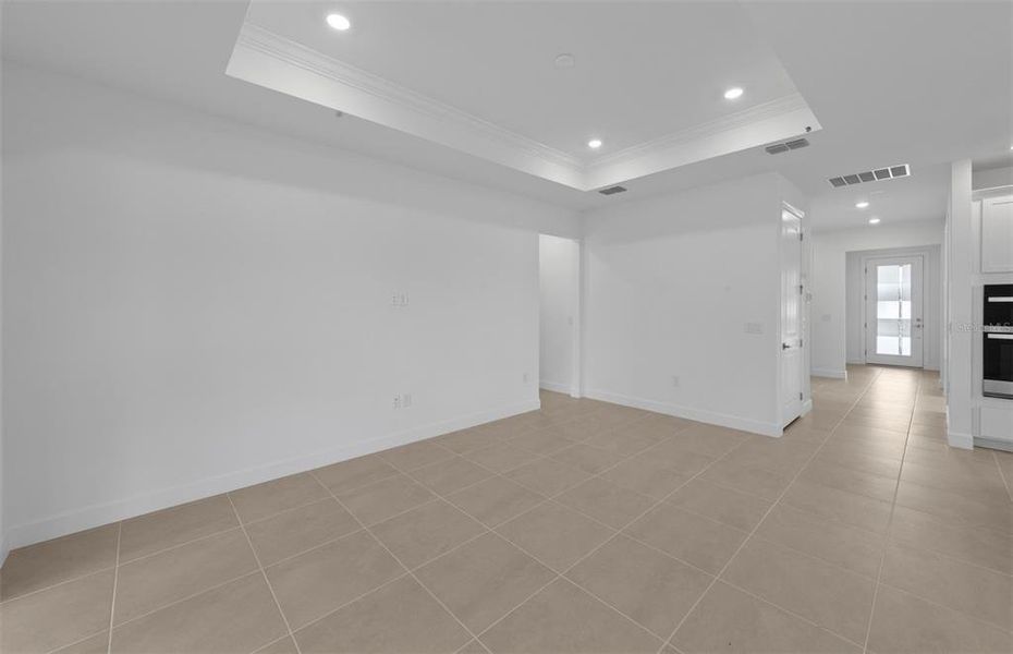 Spacious, unfurnished interior of a new home in Legacy Groves, Nokomis (Image 17).